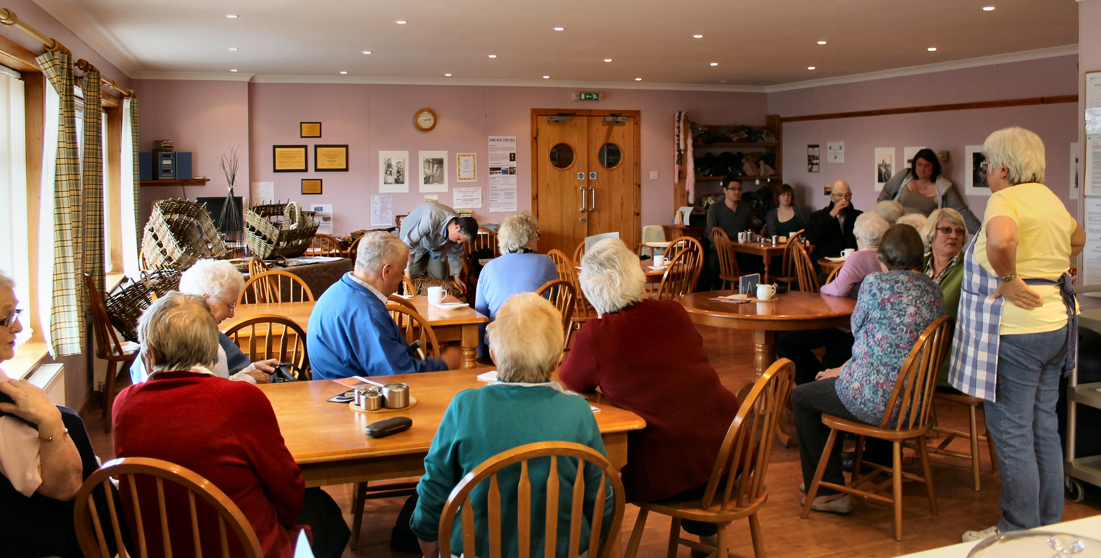 Baskets of the Hebrides talk. Bernera cafe.